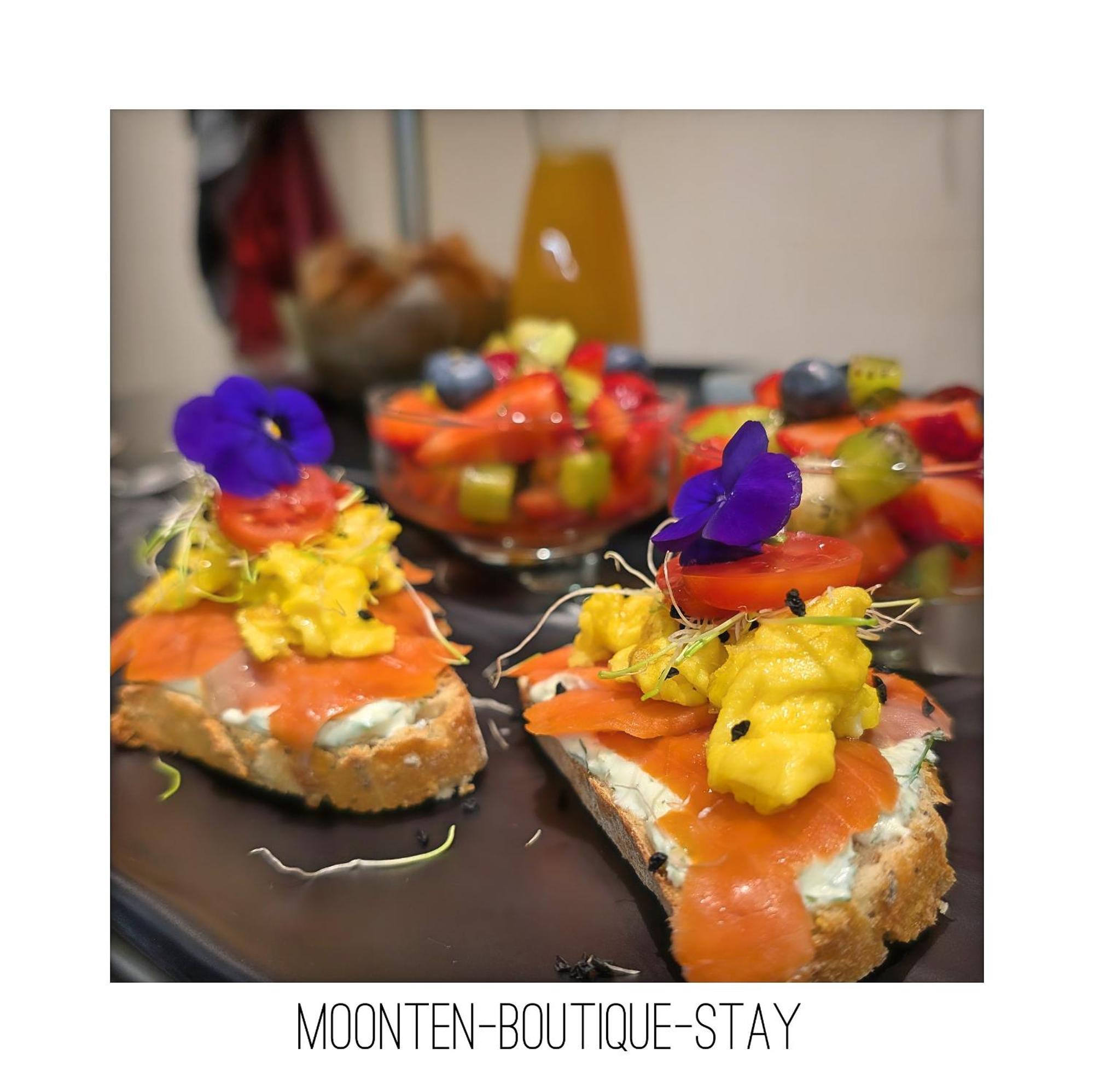 Moonten Boutique Stay Сольєр Екстер'єр фото